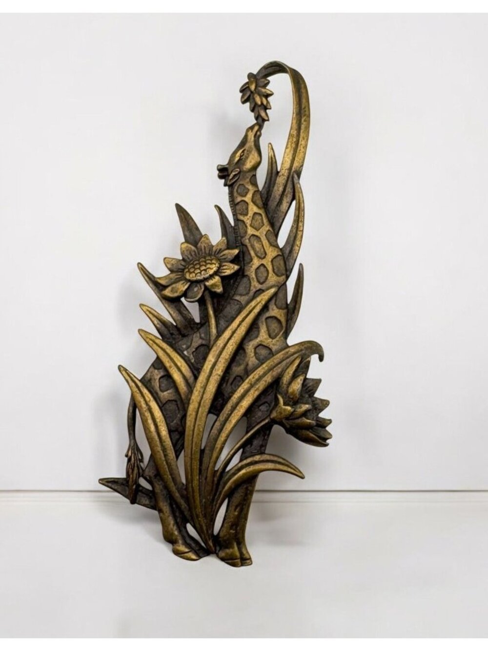 Tall Giraffe in Flowers Brooch Pin Bronze Tone JJ Jonette Safari Nature Inspired